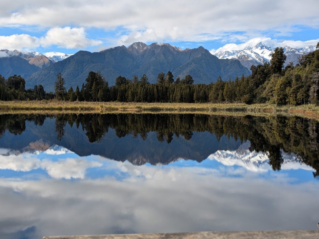 Fox Gracier reflection lake